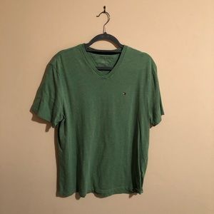 like new tommy hilfiger t shirt